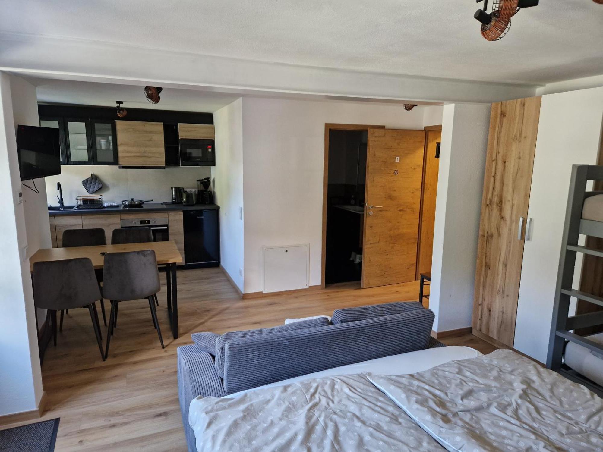 Nicky Apartments And Studios Нидерау Экстерьер фото